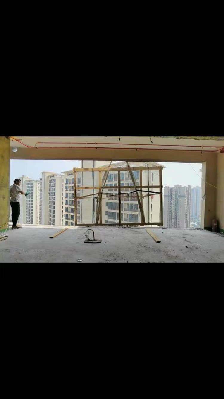 玻璃吊装